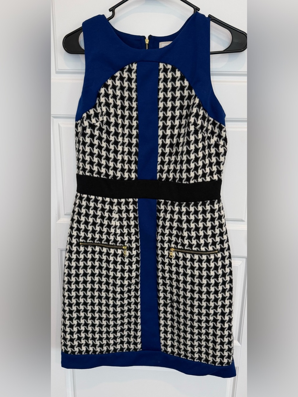 BEIGE ECI Black Royal Blue Houndstooth Sheath Dress Size 6 Woman’s